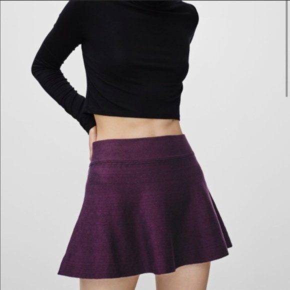 NWOT Aritzia Talula Vanderbilt Skirt - Picture 1 of 7